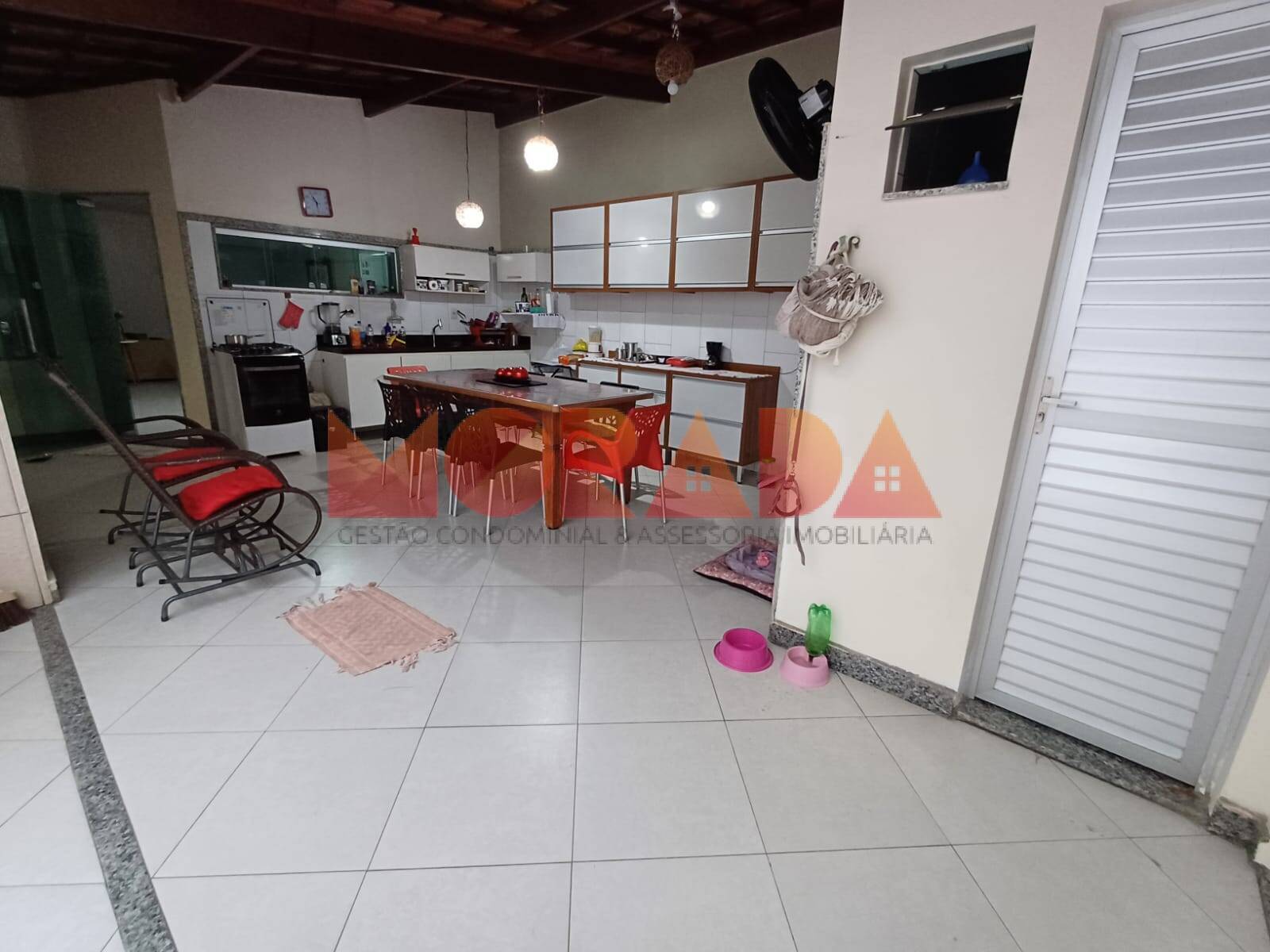 Casa, 3 quartos, 200 m² - Foto 9