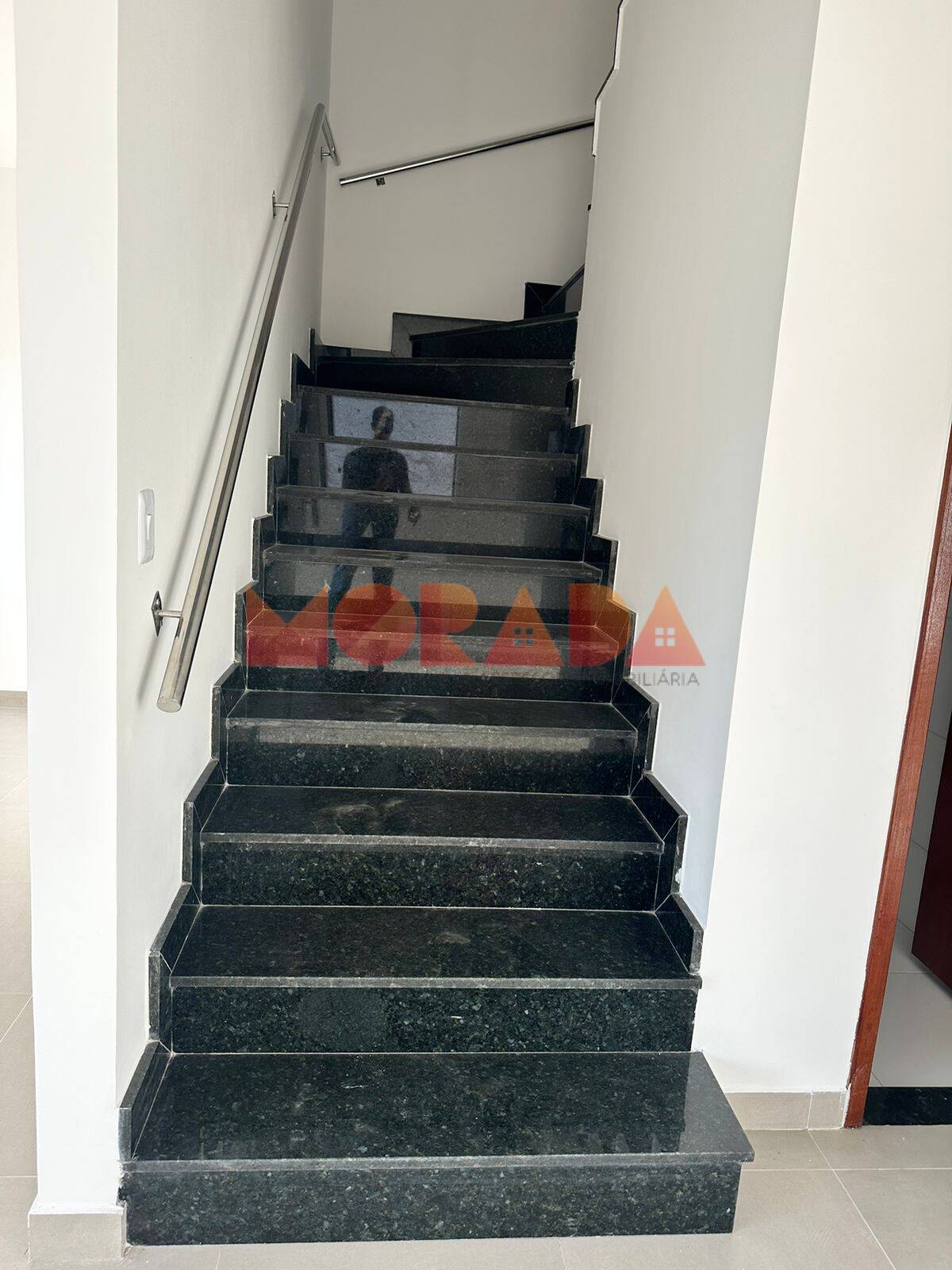 Casa à venda com 3 quartos, 97m² - Foto 8